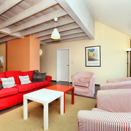 Bright Holiday Home In Bullingen With Jacuzzi * Afst