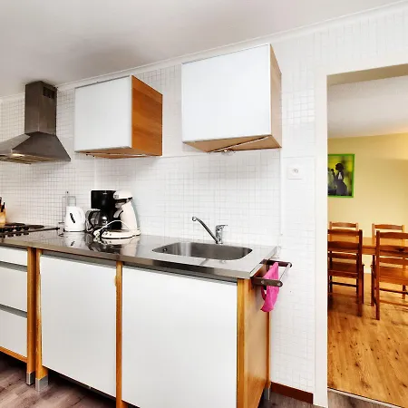 Bright Holiday Home In Bullingen With Jacuzzi